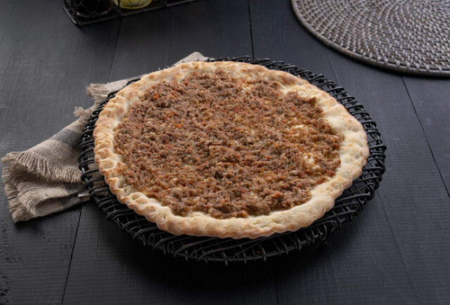 لحمة وبندورة